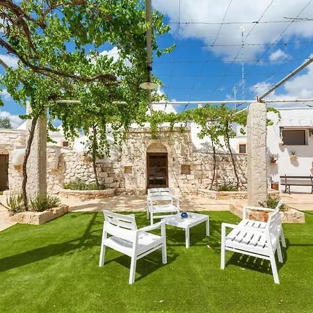 Trulli Contecavallo By Perle Di Puglia