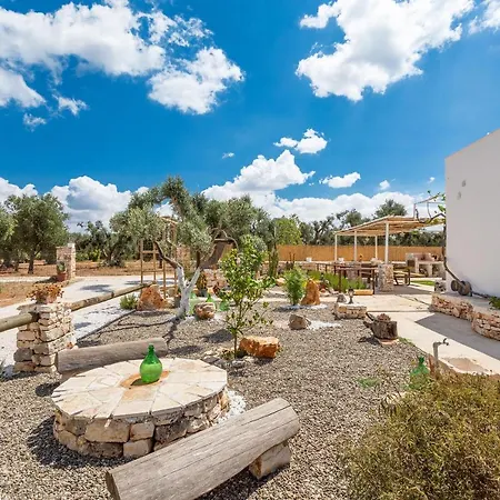 Trulli Contecavallo By Perle Di Puglia